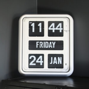 Day of the Week Calendar Clock