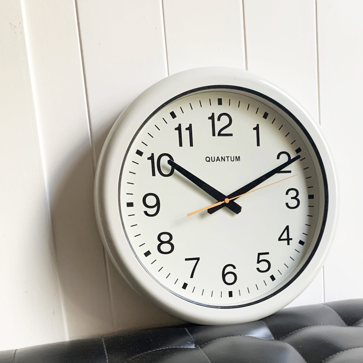Analogue Clocks In Australia